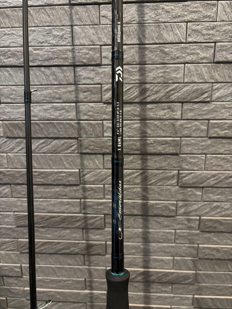 【新品同様極美品】Daiwa エメラルダス X 86ML エギングロッド