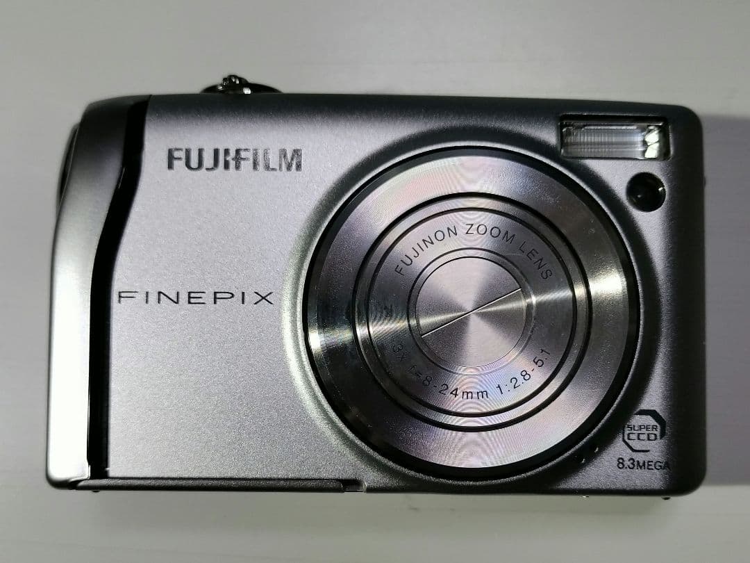【起動確認済み】フジフィルム ファインピックス F40fd デジカメ