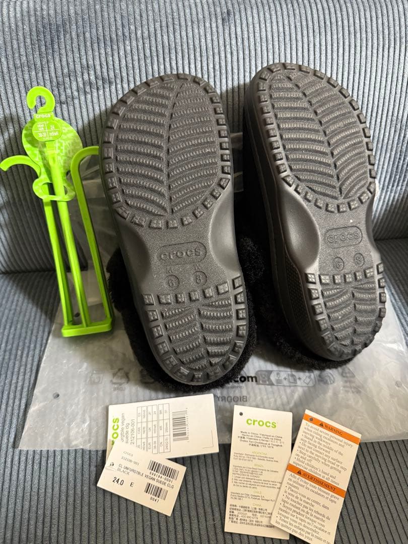 CROCS クラシックアンフォゲッタブルスウェードクロッグ BLACK