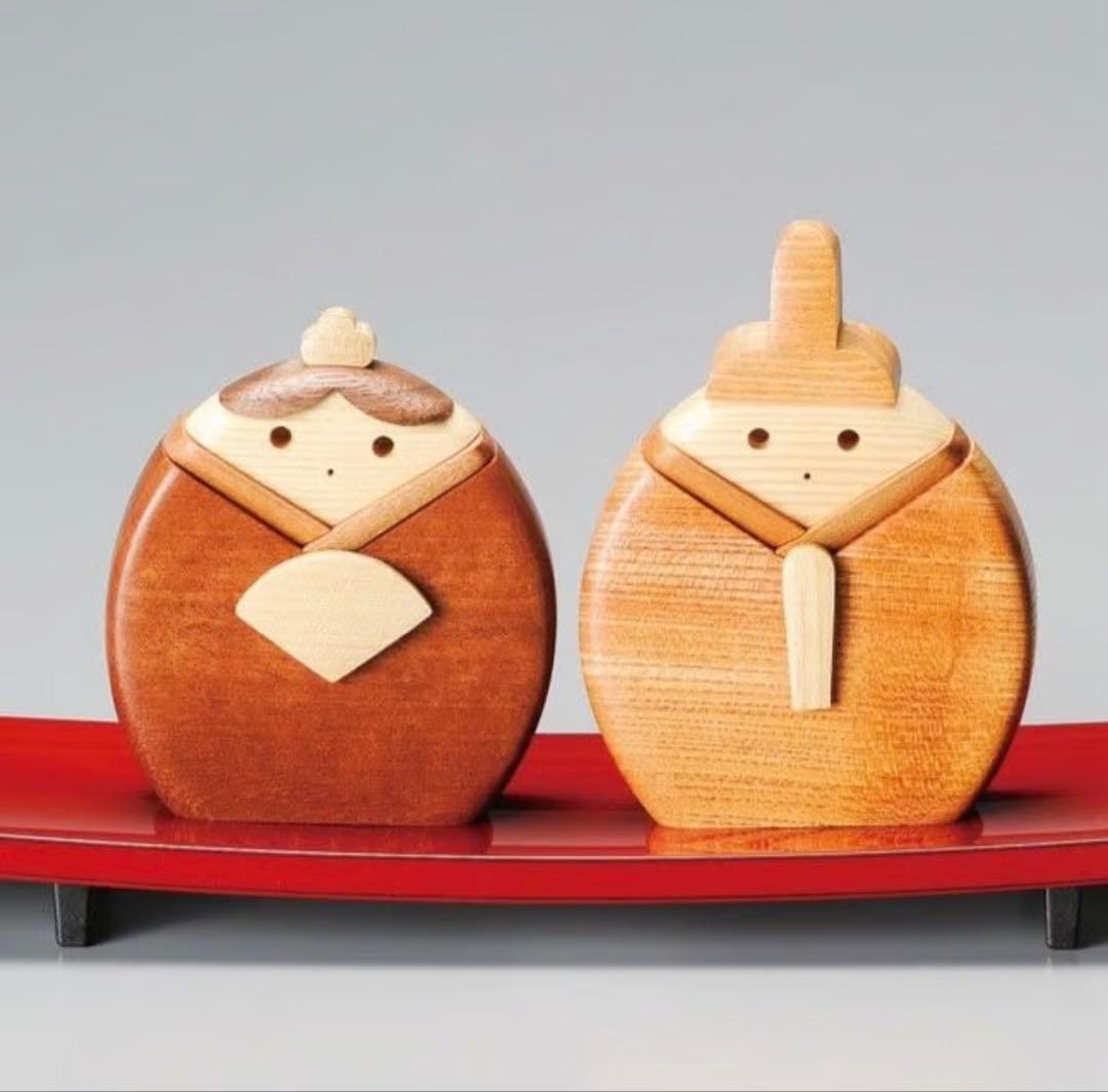 【新品】木製雛人形セット 漆塗り台座付き