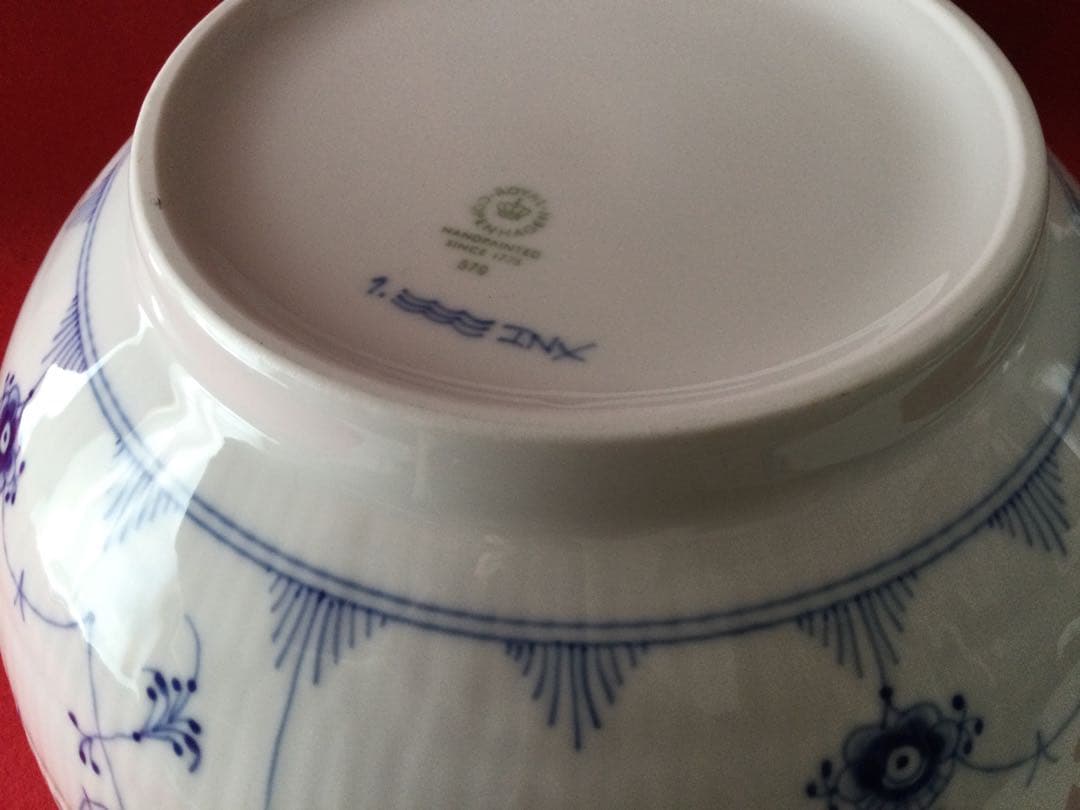 ロイヤルコペンハーゲンプレインラウンドサラダボウル　　24cm