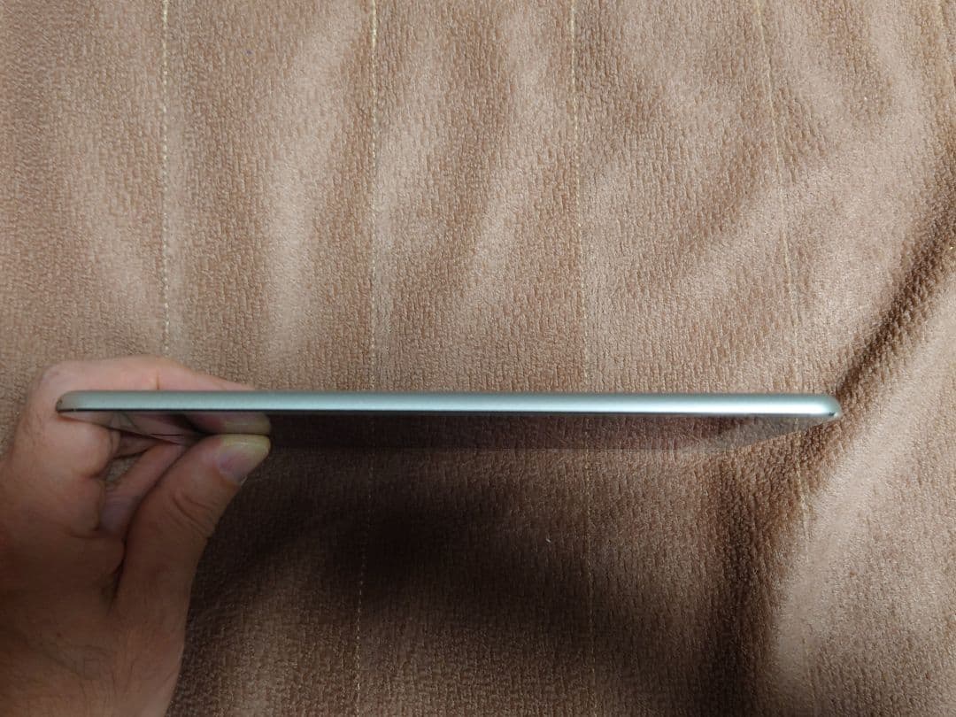 ipad　mini4 128g　wifi　モデル　　バッテリー100％　交換済み