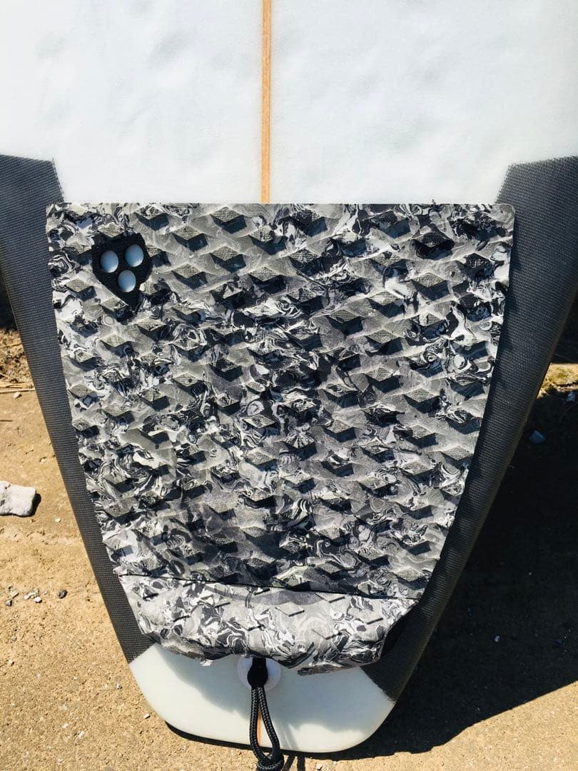 ビルト　BLACK FOX ショートボード ホワイト