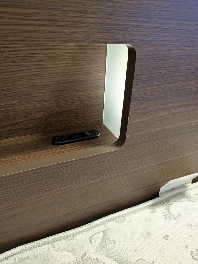 状態良好 シモンズ シングル マットレス＋ベットフレーム　セット配送