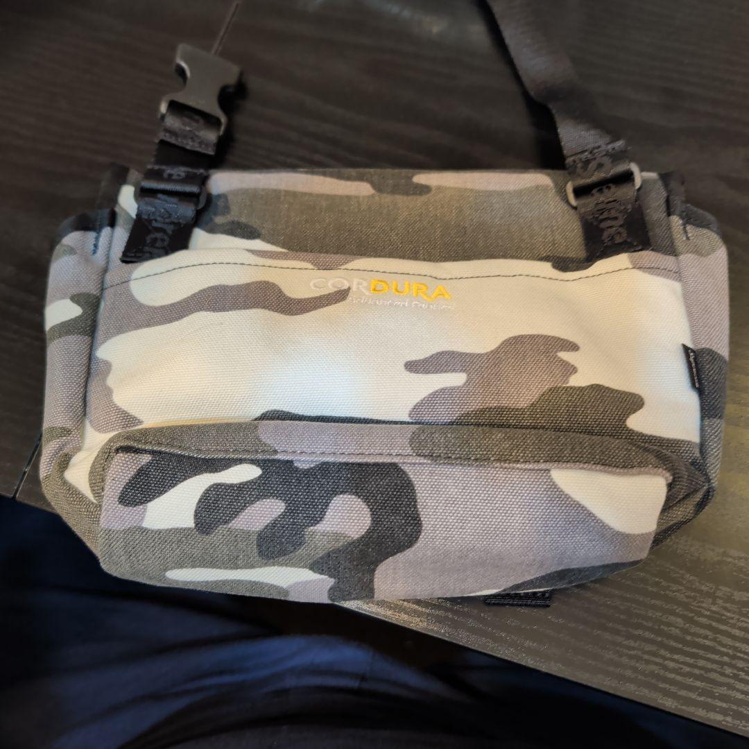 Supreme CORDURA 迷彩ショルダーバッグ