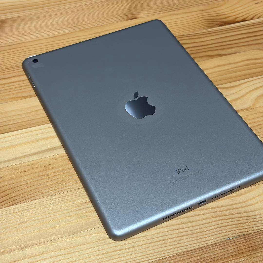 iPad 第5世代 128GB 10020c