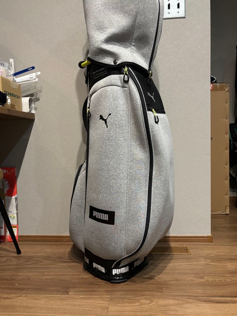 PUMA フード付きキャディバッグ グレー