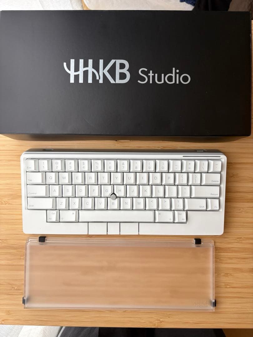 【美品/ほぼ未使用】PFU HHKB Studio キーボード 英語配列/雪