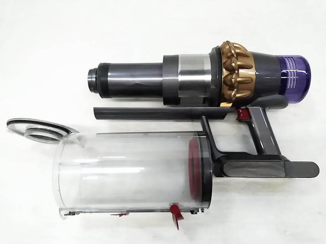 ダイソン dyson V11 SV16 コードレス掃除機 スタンド付 ★