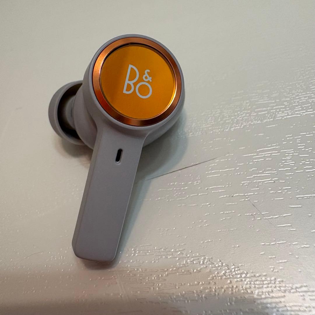 イヤホン Bang & Olufsen beoplay eleven