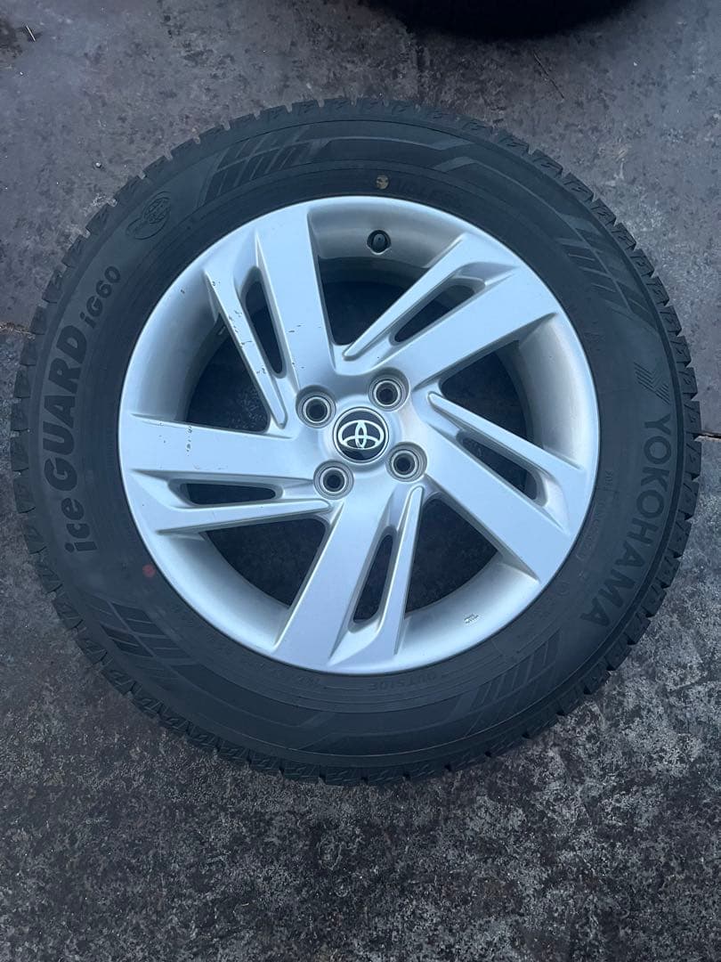 Yokohama iceGUARD IG60 16インチ タイヤホイールセット