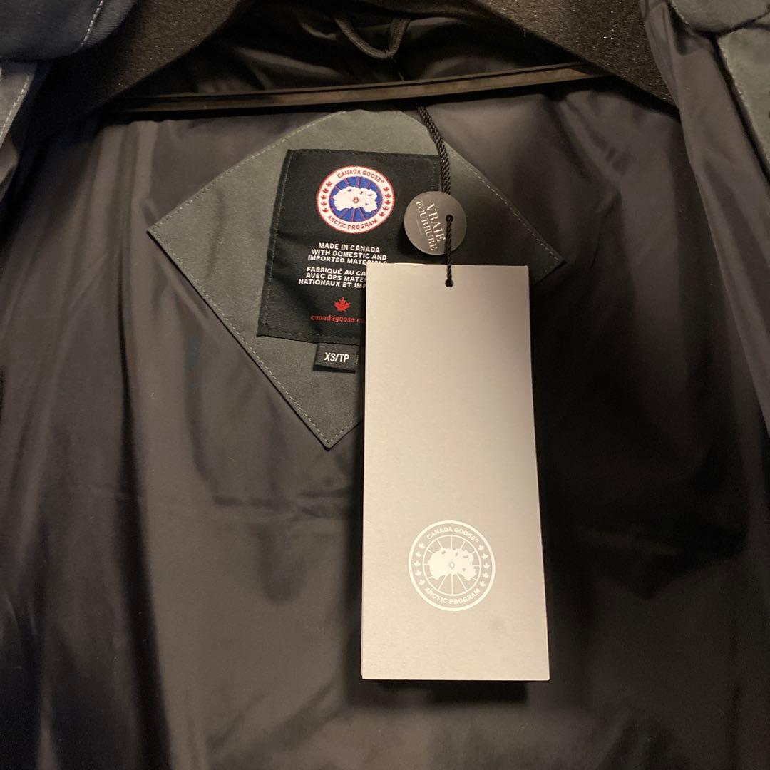   [カナダグース]EMORY PARKA