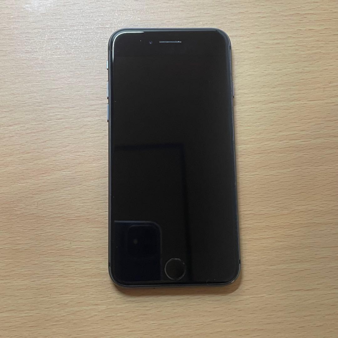 Apple iPhone8 スペースグレイ　64GB バッテリー最大容量100%