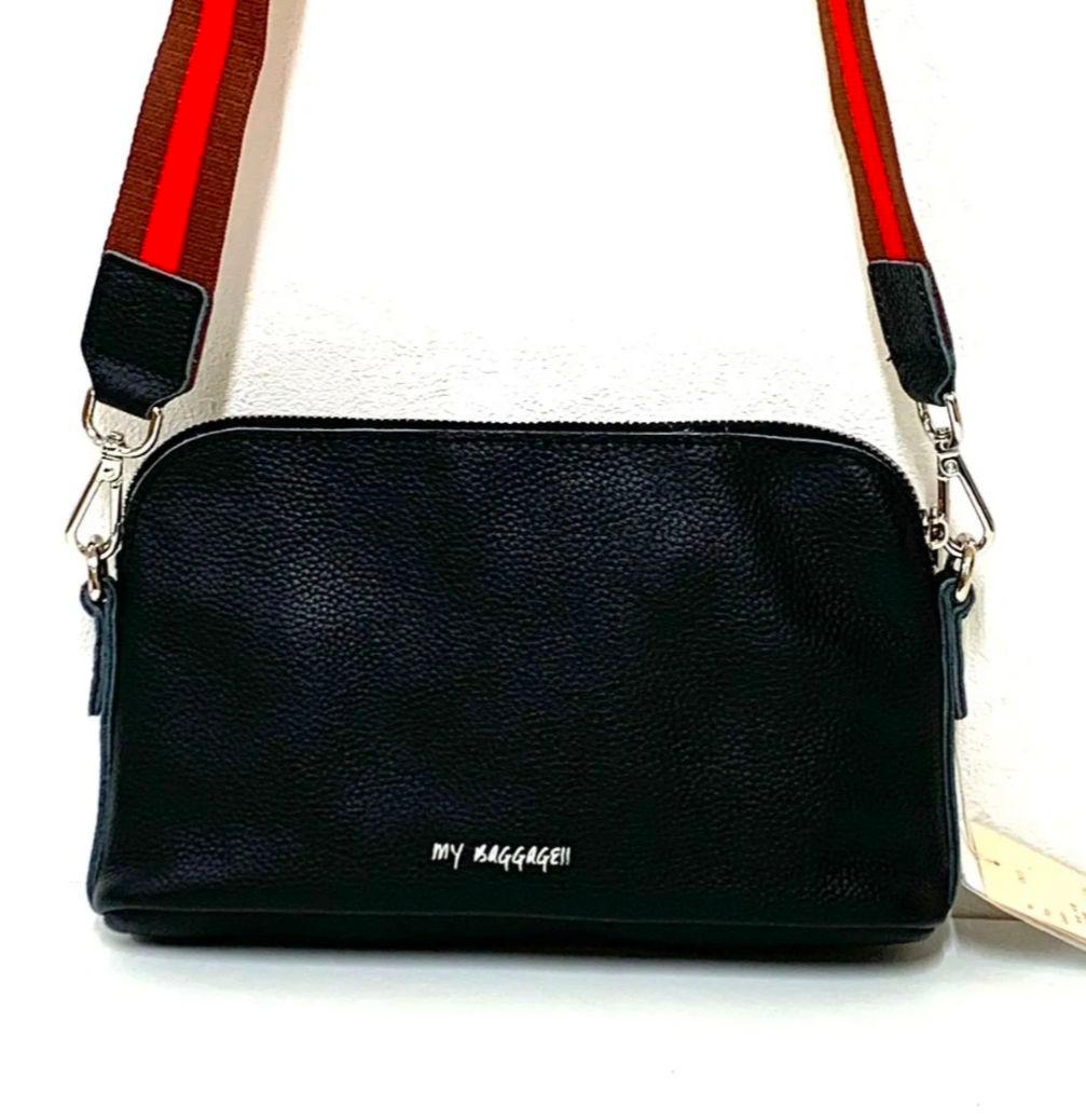 ペシンシャ バッジモチーフレザーショルダーバッグ