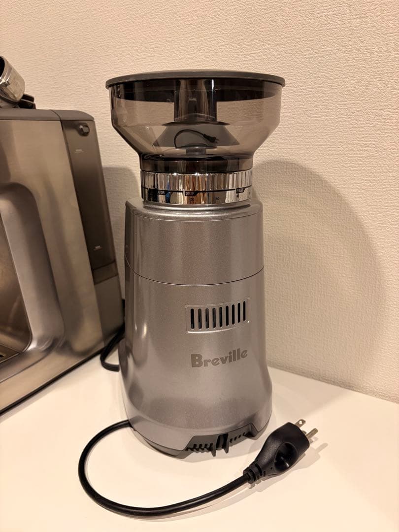 ブレビル Breville エスプレッソマシコーヒーマシン グラインダー セット