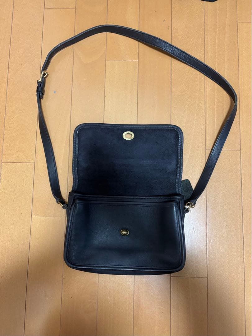 バッグ OLD COACH turn lock leather shoulder bag