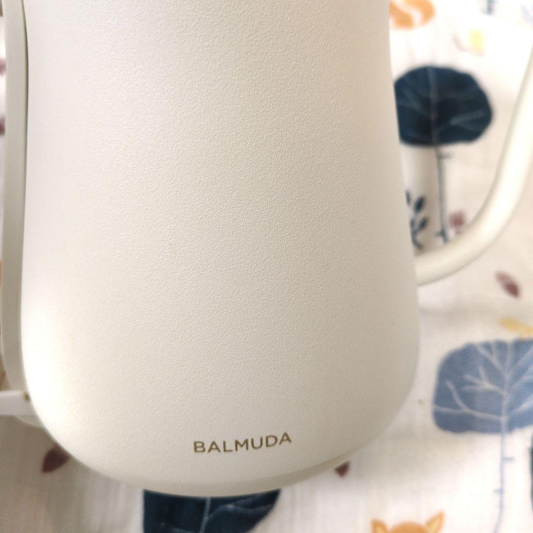 BALMUDA バルミューダ 電気ケトル ホワイト 白 K07A