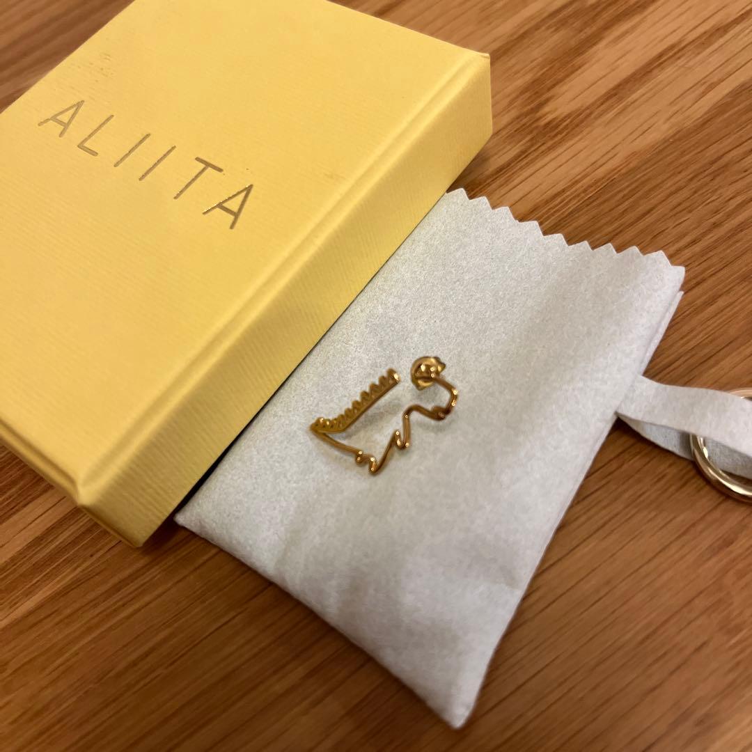 ALIITA ゴールド 恐竜ピアス