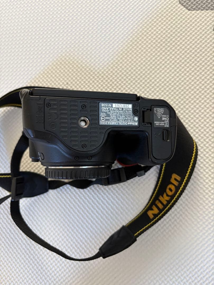 Nikon d5600 デジタル一眼レフとレンズセット