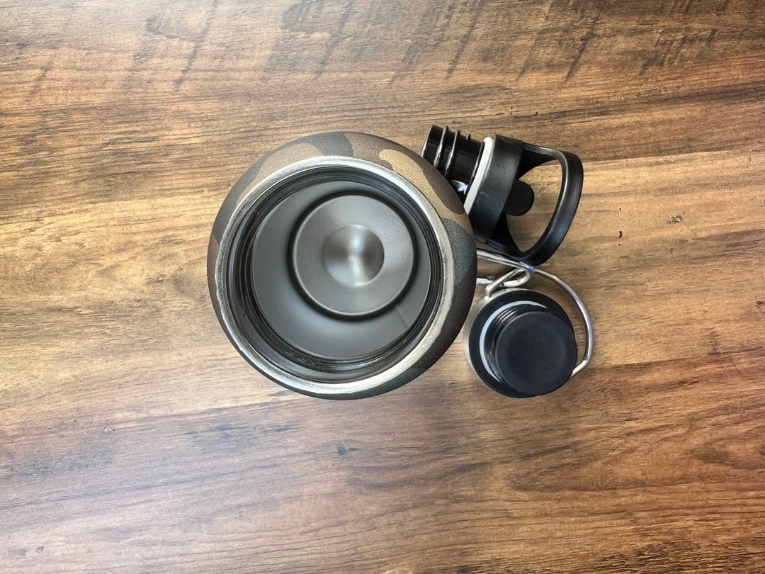 正規品　未使用　プラダ　水筒　Prada