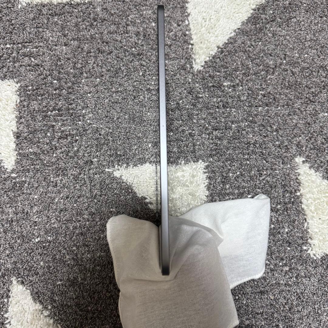 iPad Pro 11インチ 第4世代 128GB WiFiモデル 付属品あり