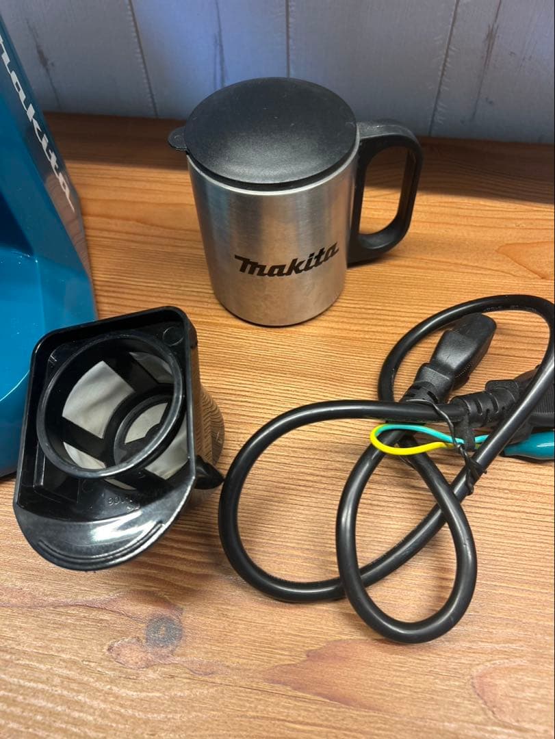 Makita コーヒーメーカー AC/DC両用