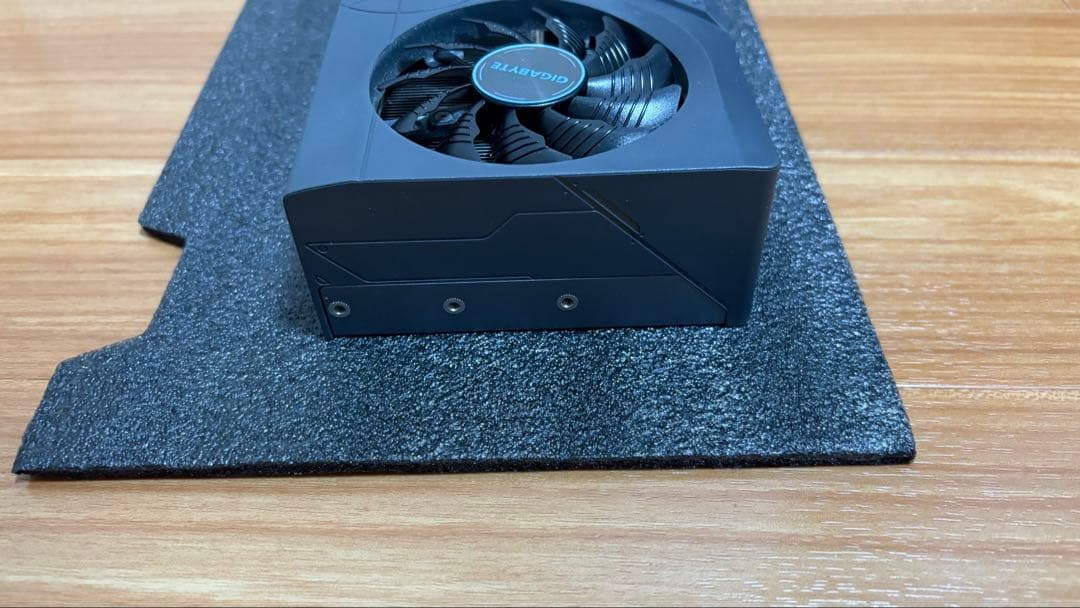 【割引中】GIGABYTE GeForce RTX 4070 Ti EAGLE