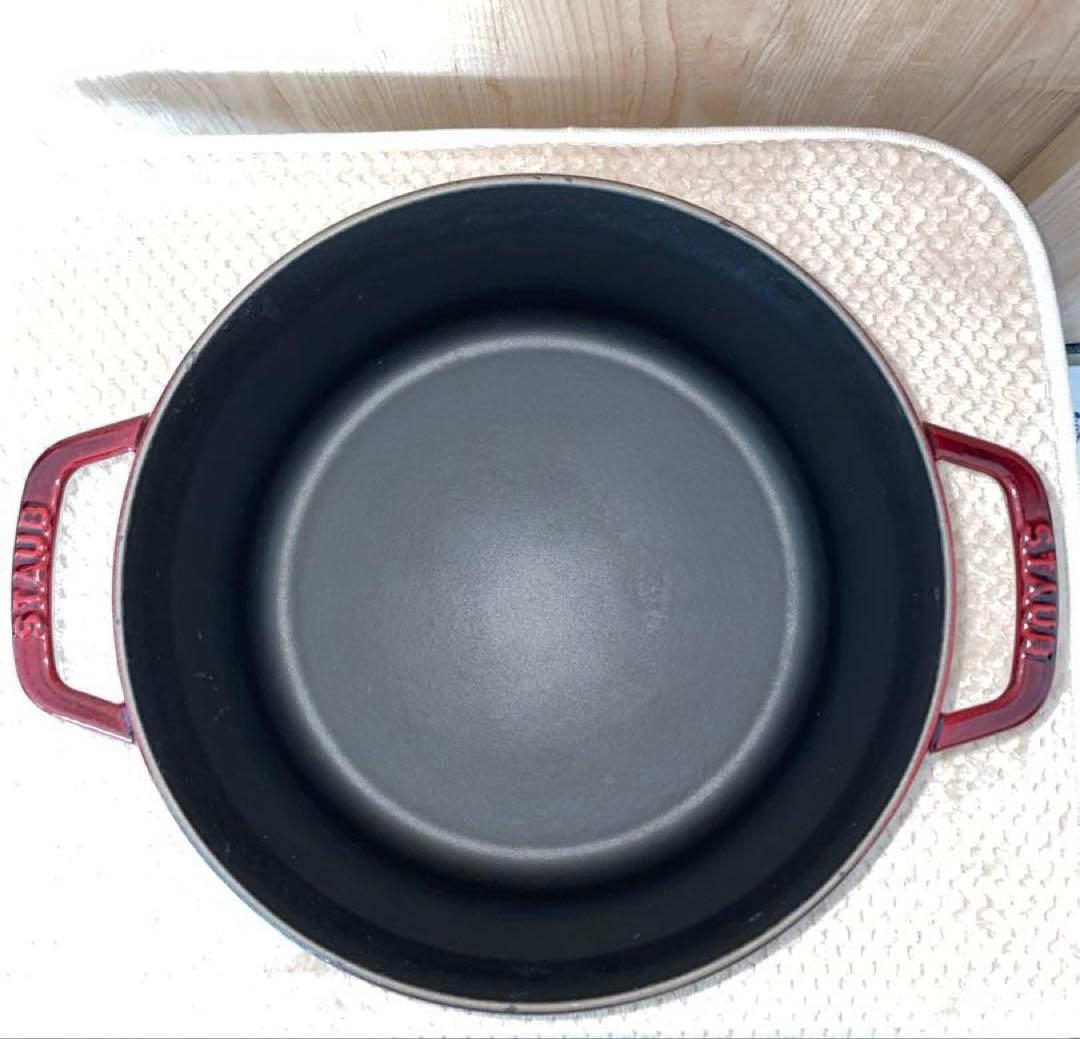 ストウブ　ピコ・ココット 24 cm グレナディンレッド