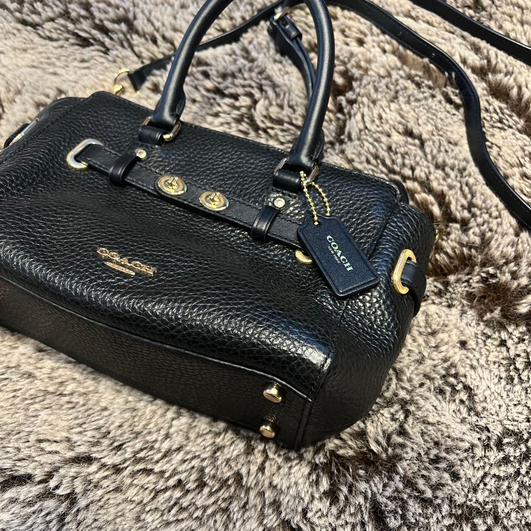 極美品✨コーチ　COACH ショルダーバッグ　黒　レザー　斜めがけ　ミニサイズ