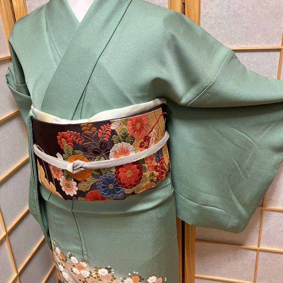 ［6479］色留袖 美品 鴛鴦花 駒刺繍 三つ紋 木瓜 正絹 着物 袷