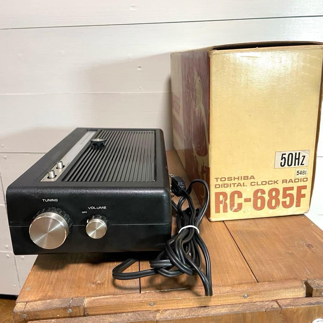 【動作OK】東芝 目覚まし パタパタ時計 FM AM ラジオ RC-685F