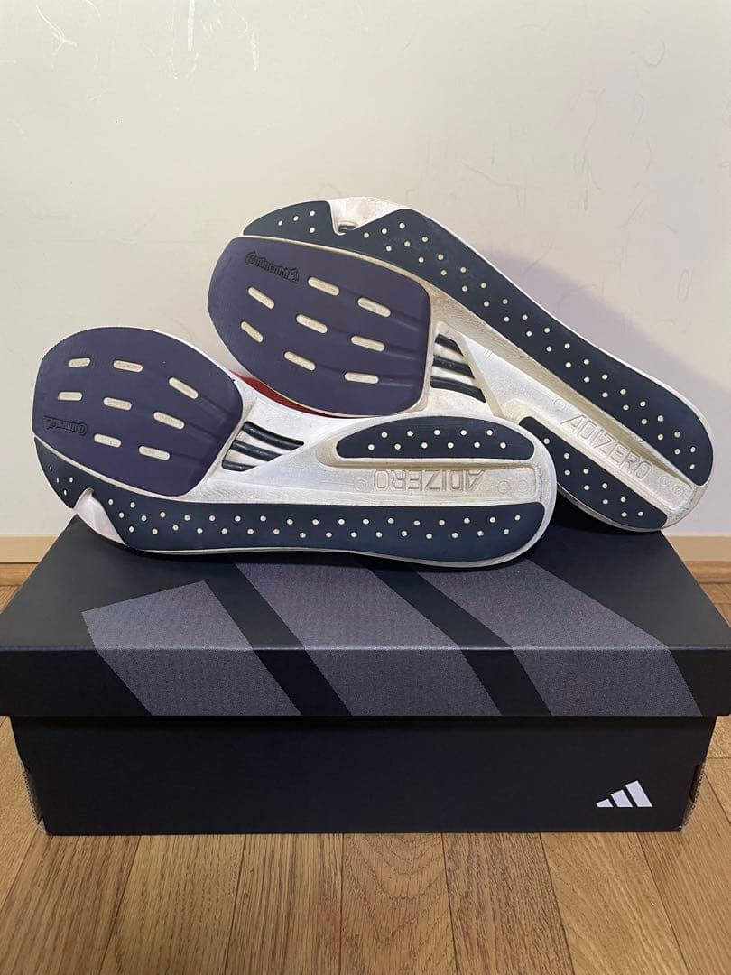 アディダス アディゼロ タクミセン10 28.5cm