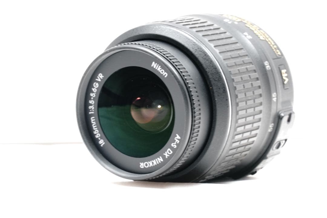 【美品】Nikon D5000 完動品 一眼レフ スマホ転送 手ぶれ補正