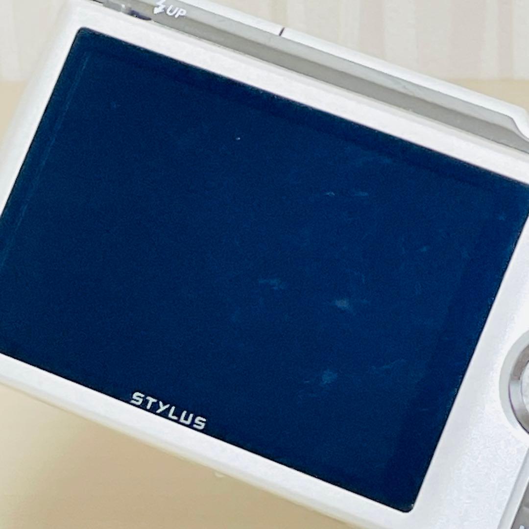 OLYMPUS オリンパス コンパクトデジタルカメラ STYLUS SH-60