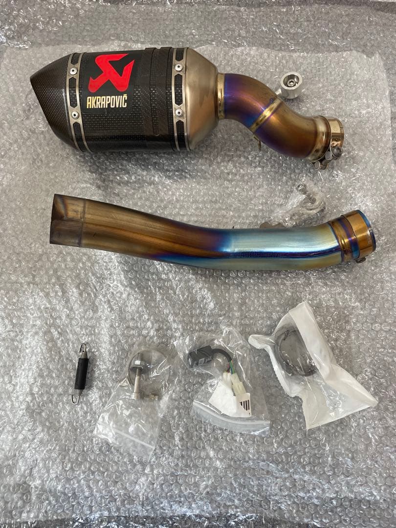 KAWASAKI ZX10R アクラポビッチサイレンサー・チタンリンクパイプ