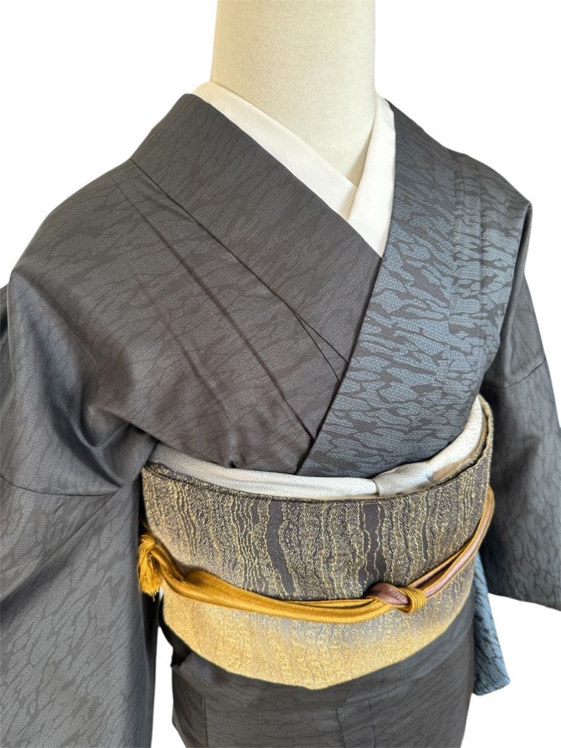 本場大島紬訪問着　染大島　逸品　波間模様