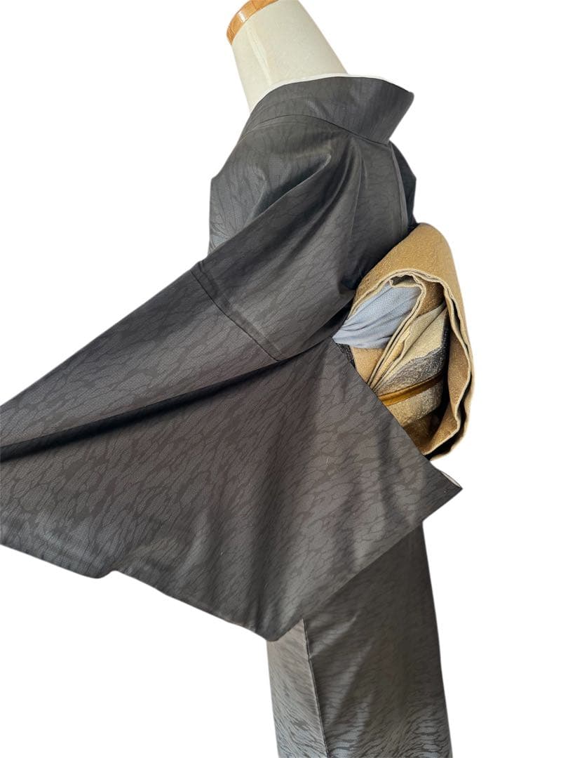 本場大島紬訪問着　染大島　逸品　波間模様