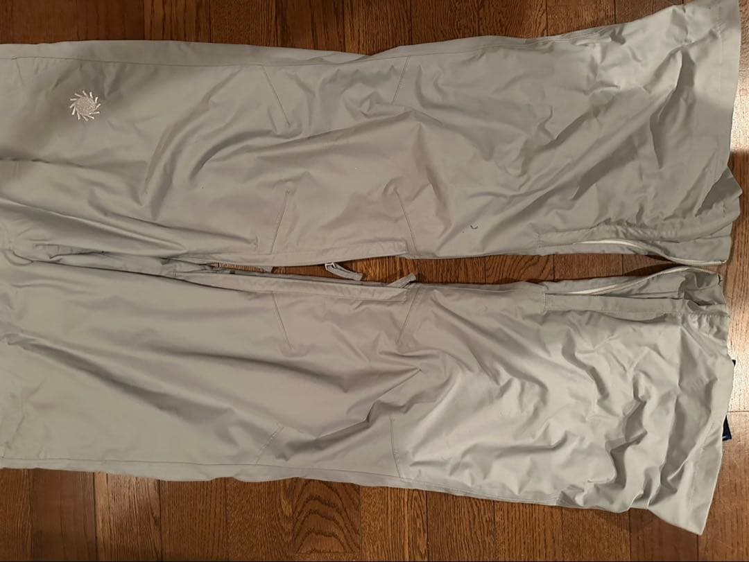 プレイデザインウェア上下　Sサイズ