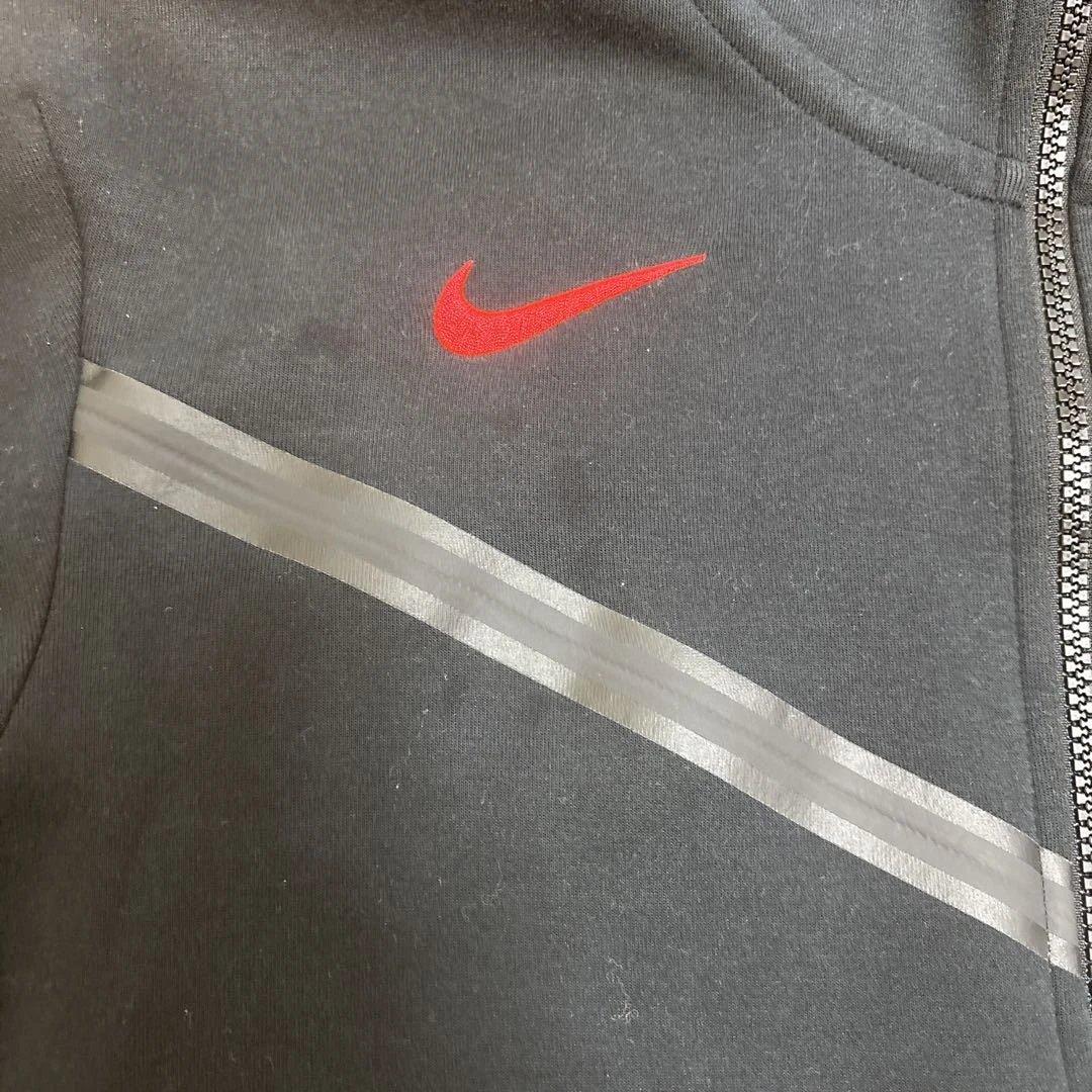 Liverpoolテックフリース