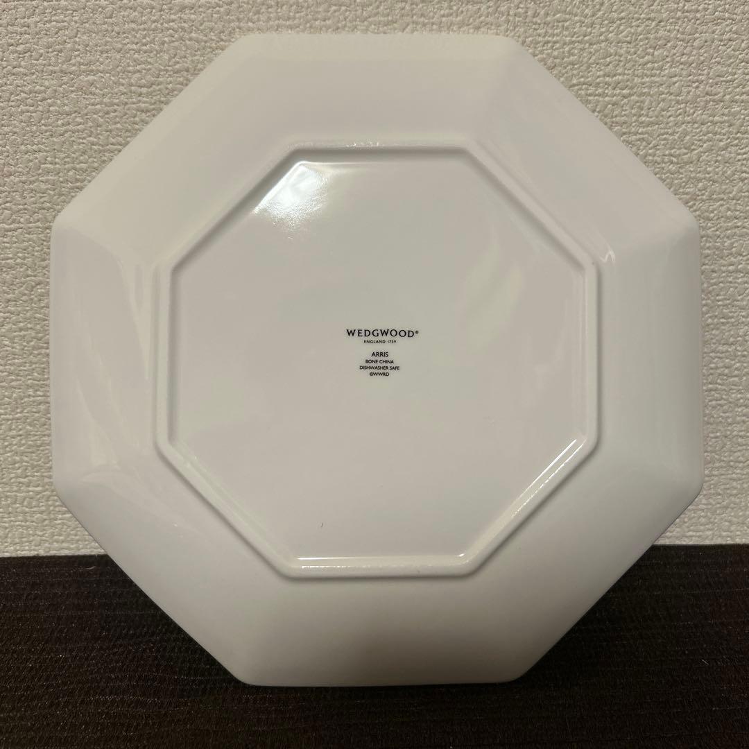 ウェッジウッド　アリス　デザートプレート　オクタゴナル