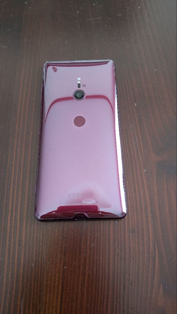 Xperia XZ3 RED　SIMロック解除済