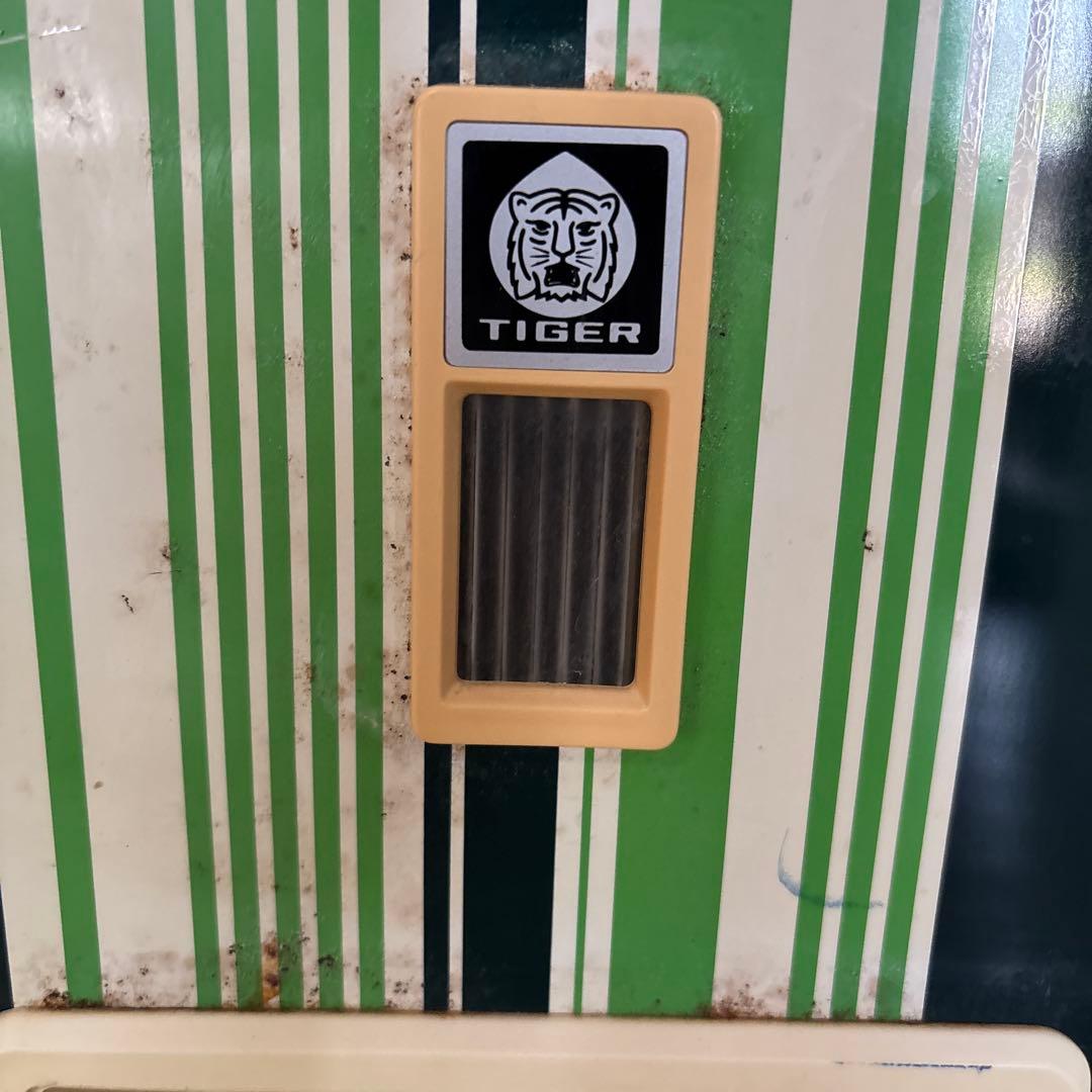 昭和レトロ　ポップ　タイガー　ストライプ　米びつ ライスストッカー