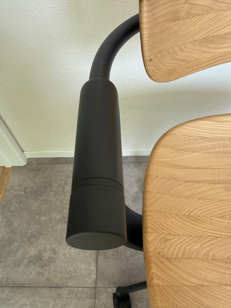 イトーキ　バーテブラ03 KG805M1-T101