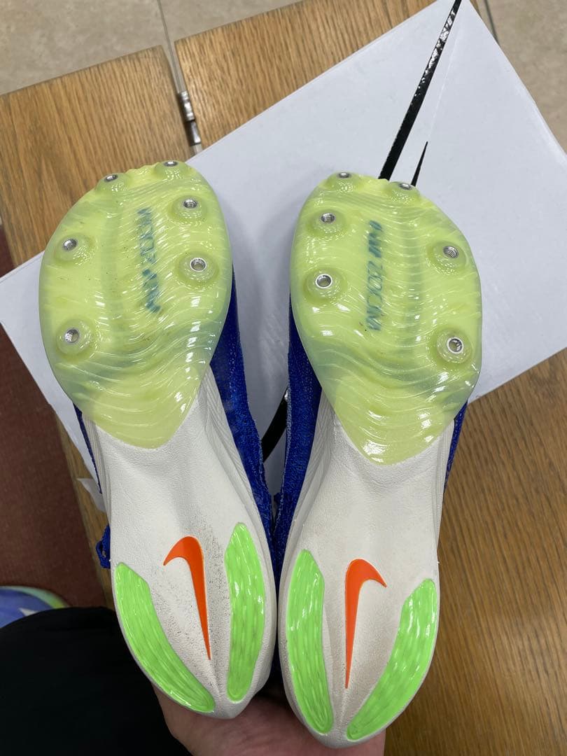 ナイキ　エアズームビクトリー　25.5