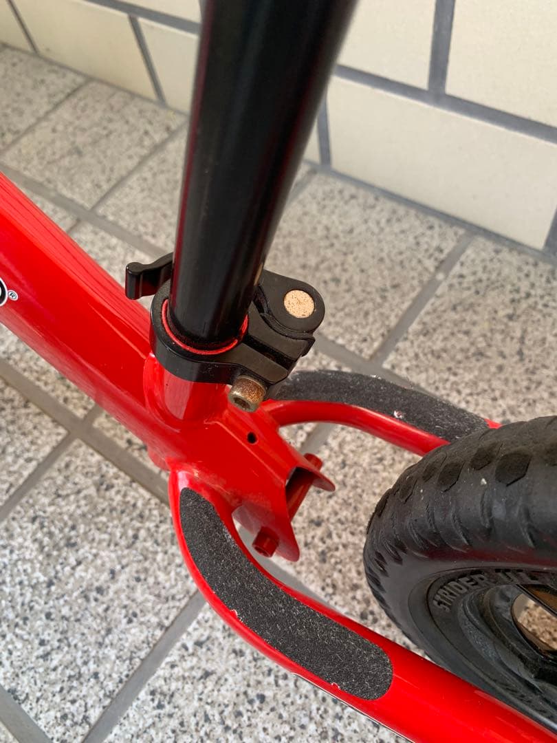 STRIDER バランスバイク 赤　正規品