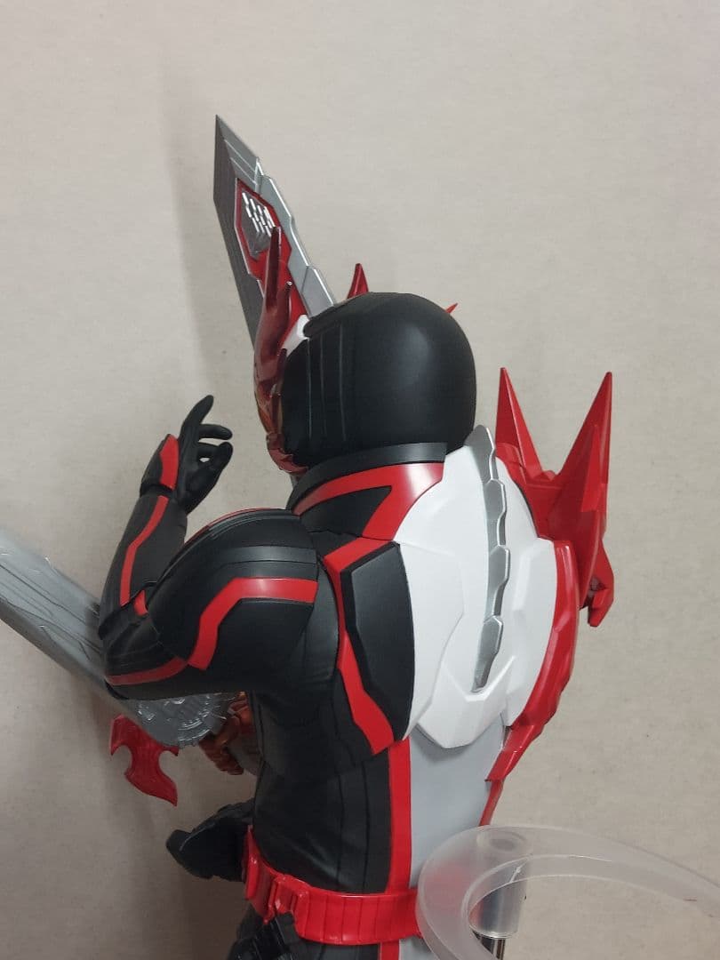 特大HEROES 仮面ライダーセイバー ブレイブドラゴン フィギュア プレバン