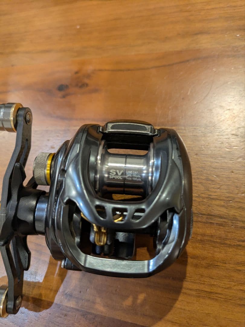 ダイワ　タトゥーラsvtw フィネススプール カスタムハンドル付き