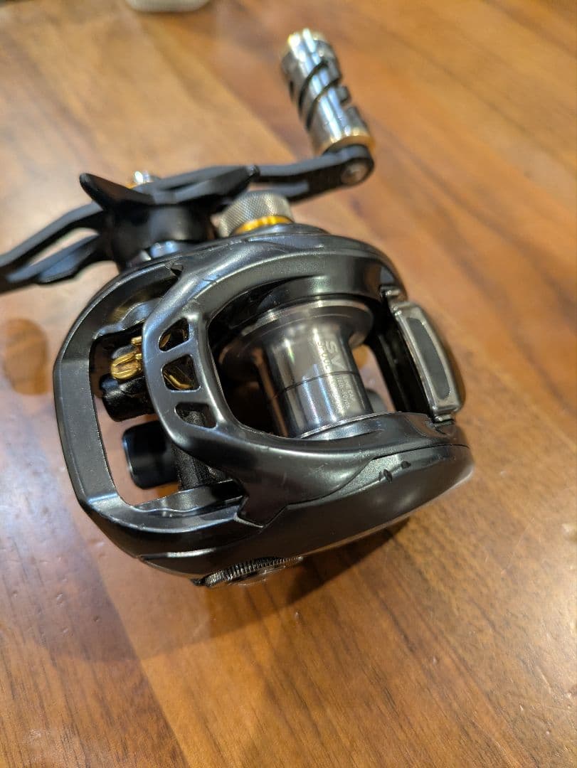ダイワ　タトゥーラsvtw フィネススプール カスタムハンドル付き