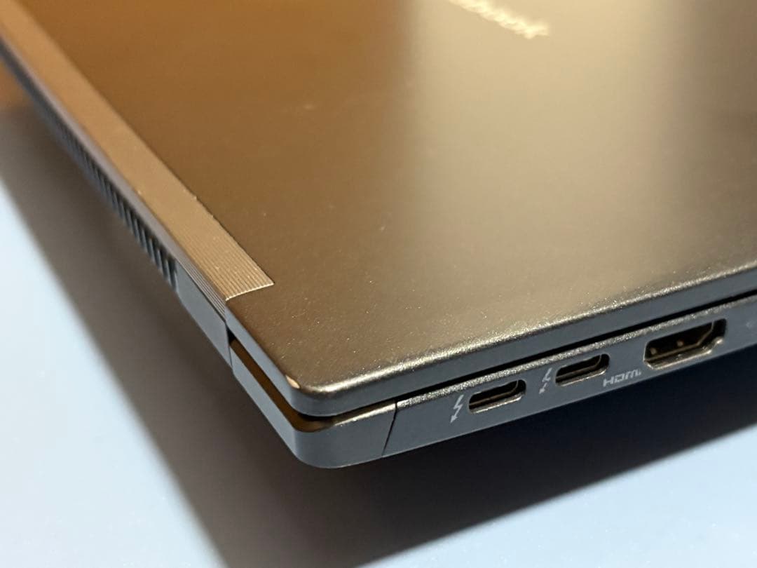 dynabook G83HU /第11世代i5/16GB/256GB/13.3