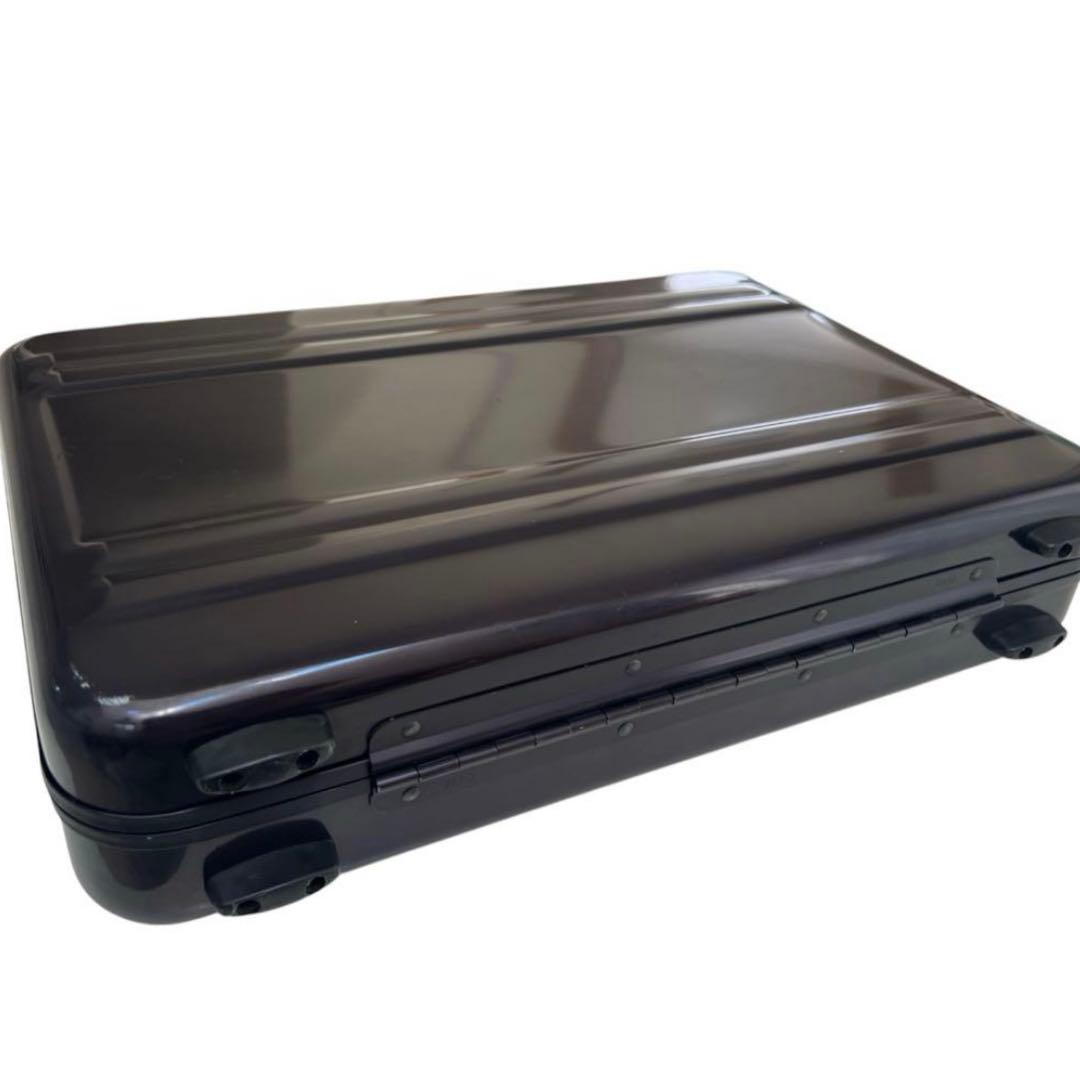 【160rmj】ZERO HALLIBURTON アタッシュケース